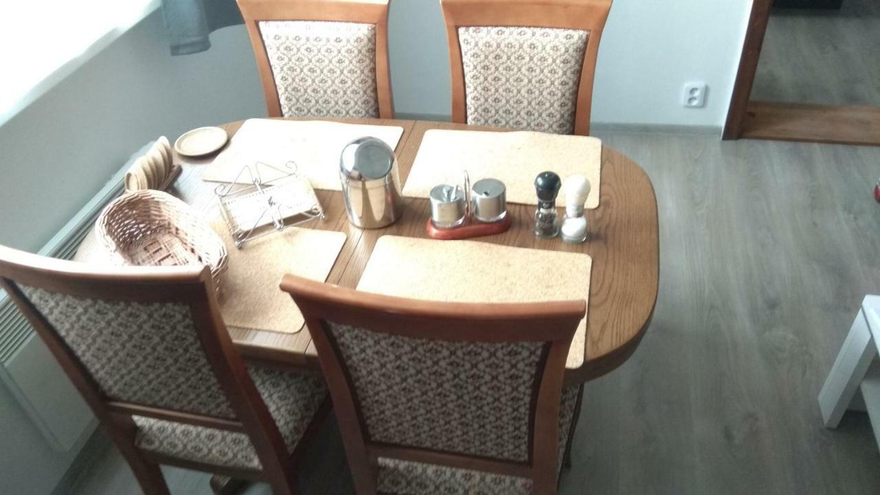 Apt.Jana ,apt.Terezka Stozec Bagian luar foto